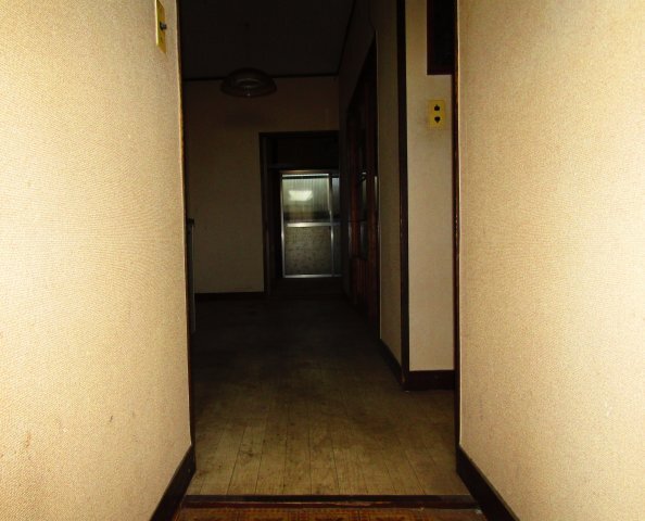 拡大写真:第5サンコーポ 2階203の内装
