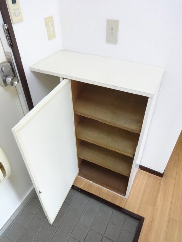拡大写真:サンシティ 1階101の収納