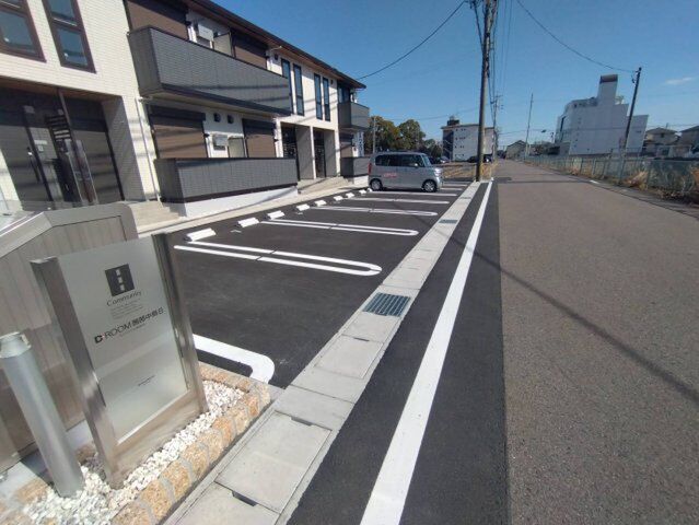 拡大写真:D-ROOM茜部中島 B棟 2階202の外観