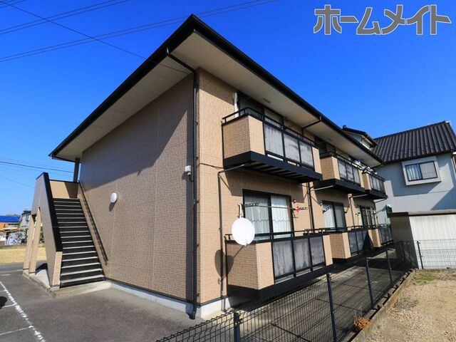 サンパーティークブランの外観