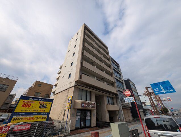 CREVIA GIFUの外観