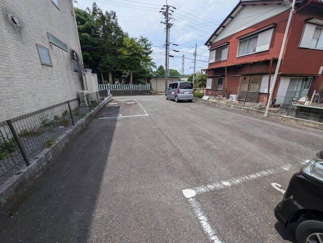 拡大写真:ファミールⅡ 1階102の外観