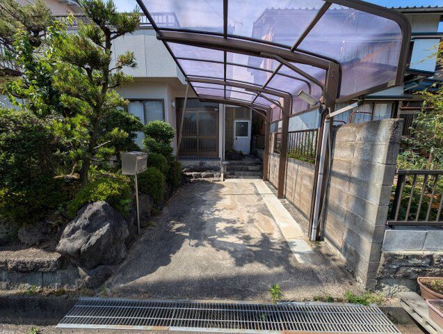 拡大写真:粟野西1-424戸建 1階1の外観