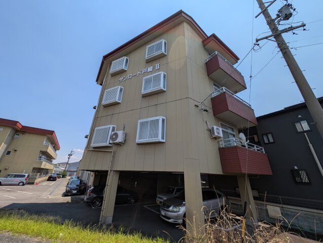 サンロード戸崎Ⅱの外観