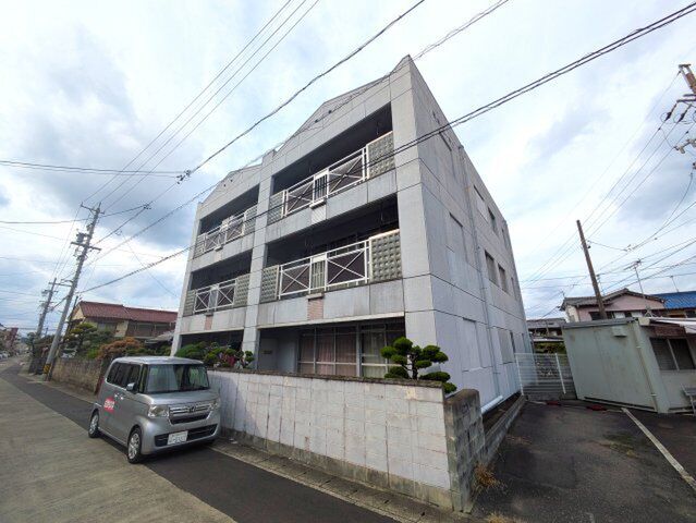 毛利コーポⅡの外観