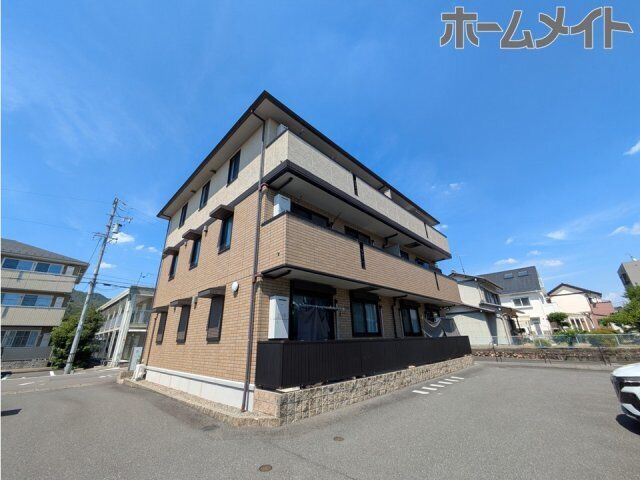 拡大写真：フォルトゥーナⅡ 2階202の外観
