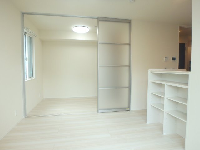 拡大写真:coto・grants 1階105の居間
