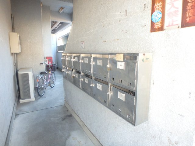 拡大写真:ロワール本郷 4階501のその他共有部分