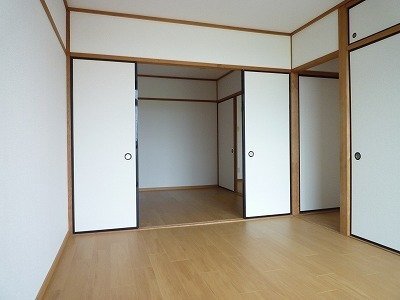 拡大写真:リバーハーフハイツ 2階202のその他