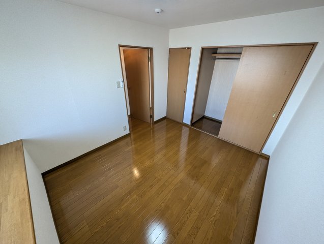 拡大写真:サンパーティークブラン 1階103の洋室