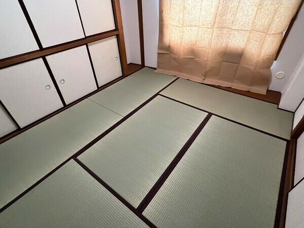 拡大写真：アルソリエート岐阜高砂 2階206の和室