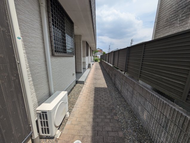 拡大写真:ファミールⅡ 1階102のその他共有部分