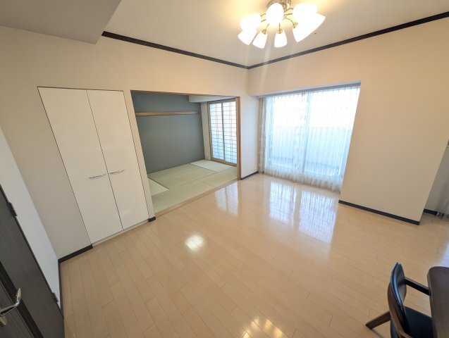 拡大写真:岐阜シティタワー43 30階3007の居間