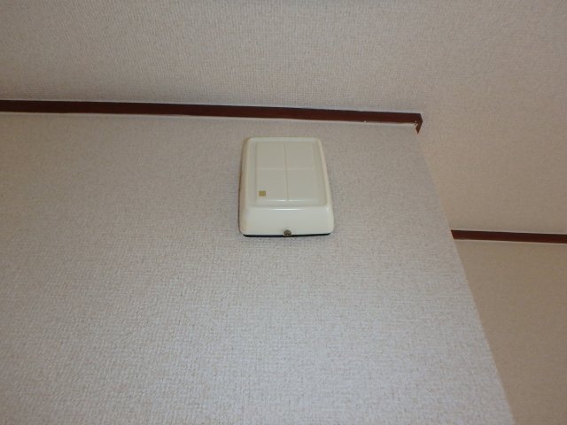 拡大写真:ハイネス鹿島 2階207のセキュリティ