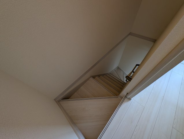 拡大写真:リーブルファイン黒野Ⅱ 1階103の内装