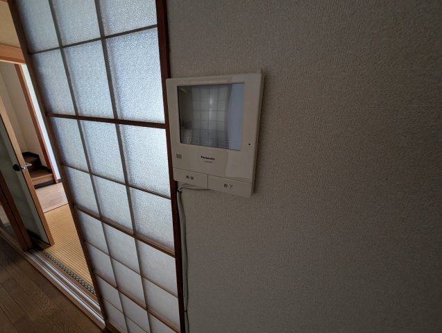 拡大写真:粟野西1-424戸建 1階1のセキュリティ