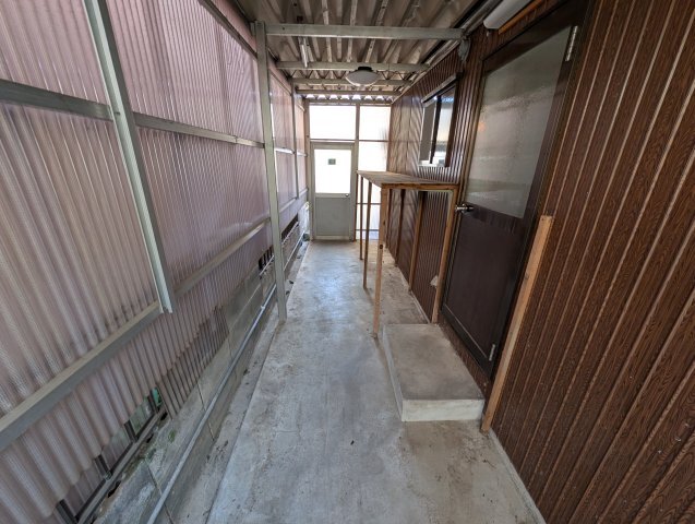 拡大写真:粟野西1-424戸建 1階1のその他