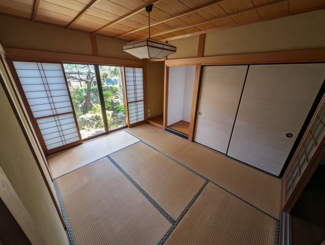 拡大写真:粟野西1-424戸建 1階1の和室