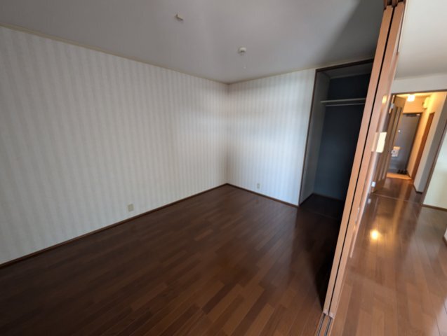 拡大写真：Socie 2階202の居間