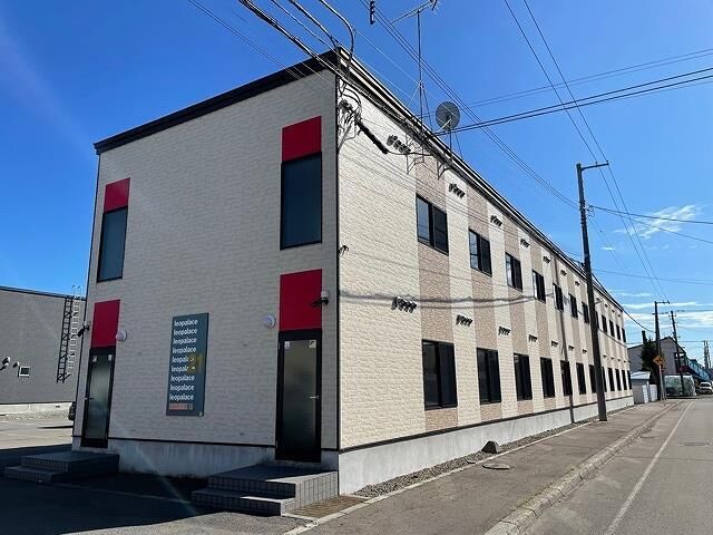 レオパレスフレンドリーの外観