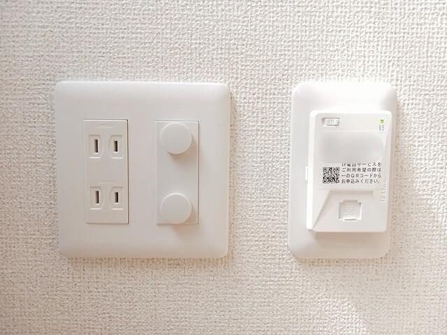 拡大写真:ウェルピアピープルタウン東町I 2階203の内観