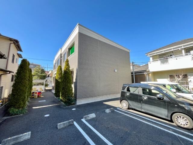 拡大写真:レスポワール・レイ 2階202の外観写真(昼)