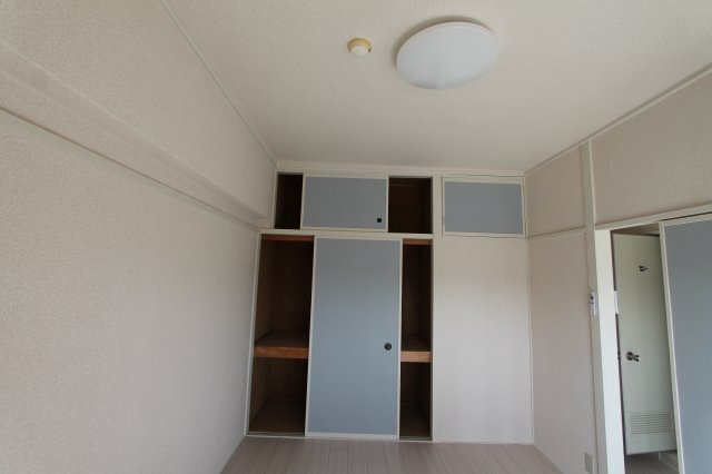 拡大写真:高野ハイツ 3階307のきれいな内装です