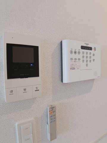 拡大写真:ロイヤル長伏 3階306のセキュリティ