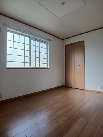 拡大写真:ネオ グレース 1階101のおしゃれな内装です