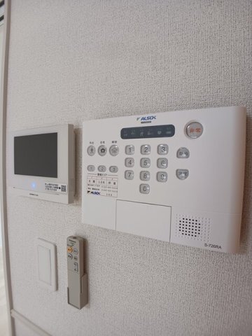 拡大写真:スマイル 1階103のセキュリティ