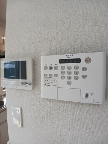 拡大写真:スマイル 2階205のセキュリティ