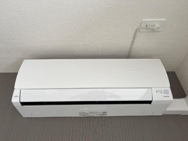 拡大写真：ソラーナ 1階103のエアコン