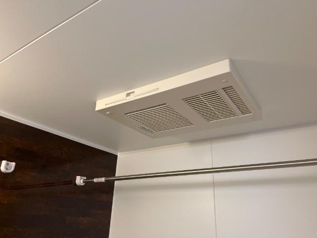 拡大写真：ソラーナ 1階103の浴室乾燥機