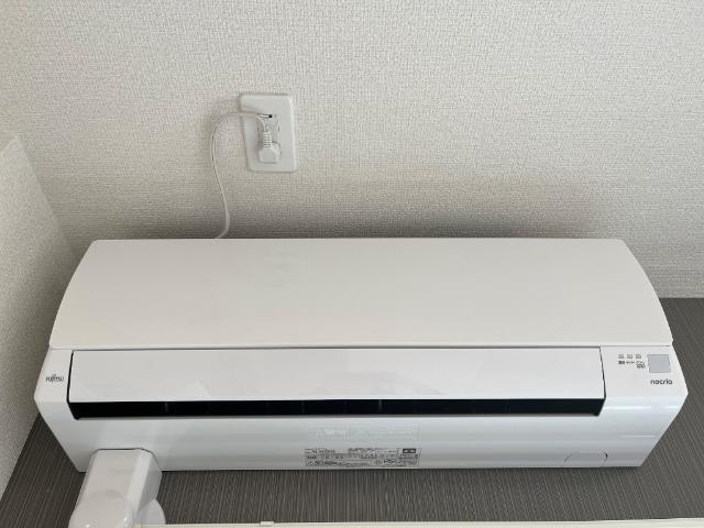 拡大写真:ソラーナ 2階203のエアコン