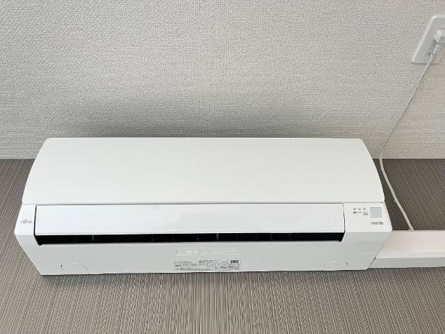 拡大写真:ソラーナ 2階205のエアコン