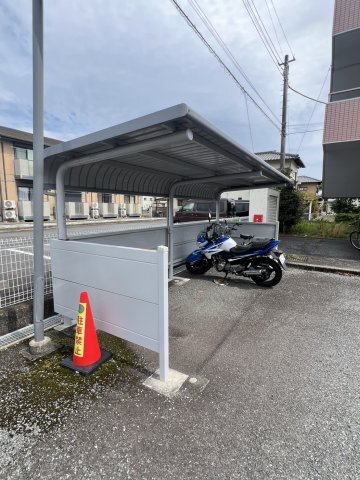 拡大写真:樋ノ口ハイツ 1階B-101の自転車置き場あり