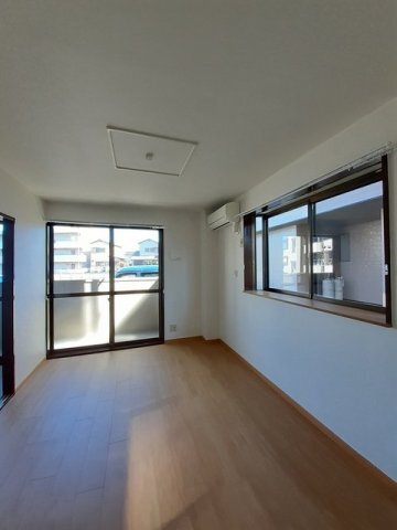拡大写真:メリーハイツA 1階101のきれいな内装です