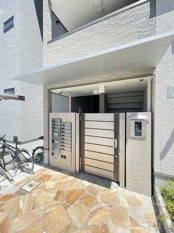 拡大写真：ソレイユ百舌鳥Ⅲ番館 3階305の外観