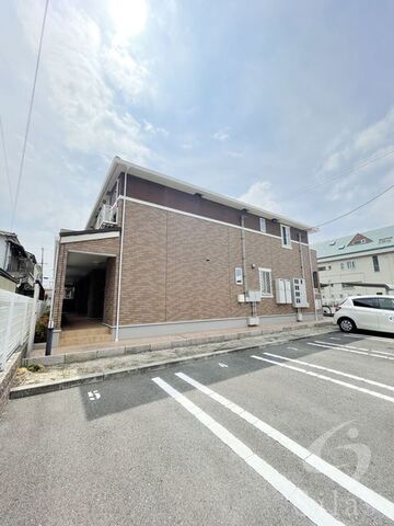 拡大写真:高石市西取石5丁目 2階201の外観