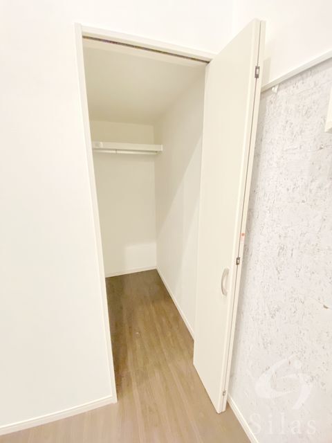 拡大写真：エスタブレ香ヶ丘 2階205の内観