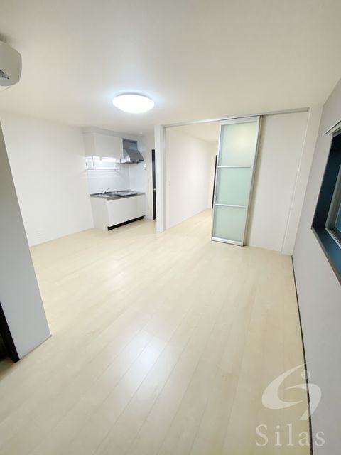 拡大写真：Calm Hills Ⅱ番館 3階303の内観
