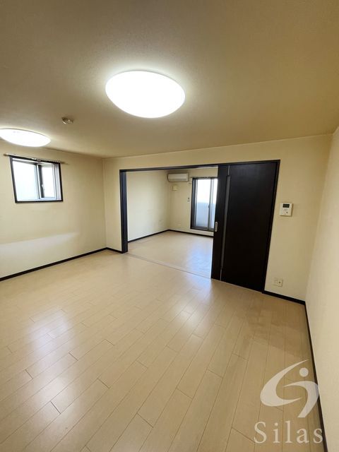 拡大写真:グレースコート 3階301の内観