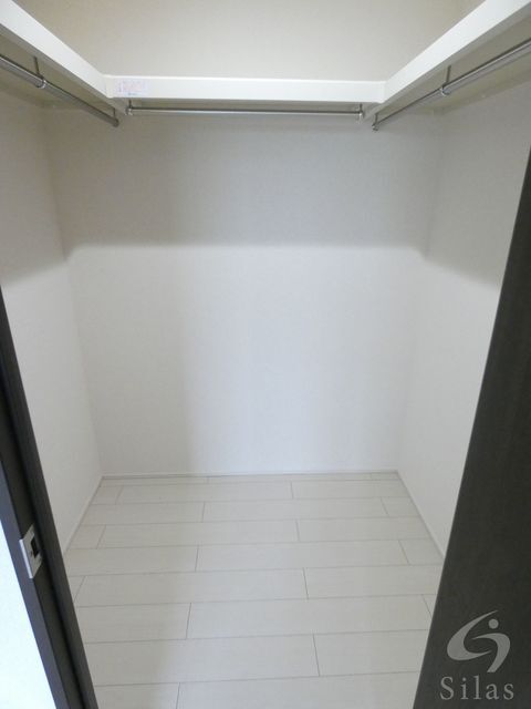 拡大写真：ソレイユ百舌鳥Ⅲ番館 3階305の内観