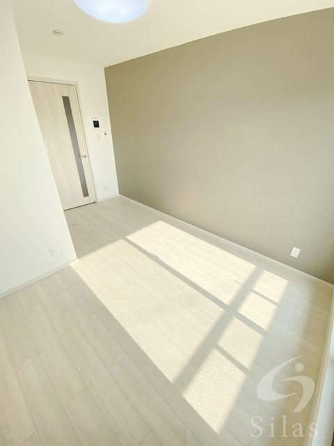 拡大写真:West Coast 2階203の内観