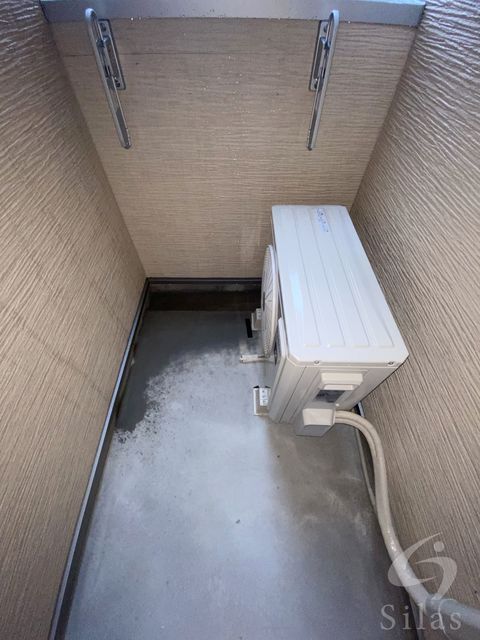 拡大写真:大阪市生野区林寺6丁目 2階202の内観