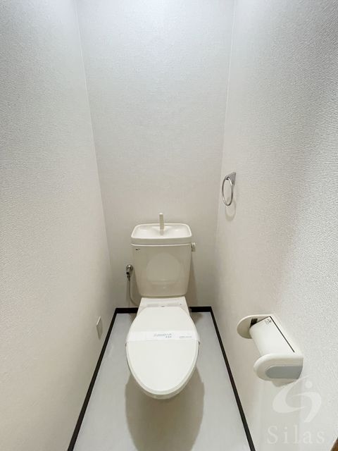 拡大写真:グランソレイユK&J壱番館 2階211の内観