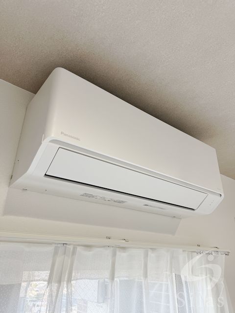 拡大写真:シーエムアンウエスト 4FBの内観