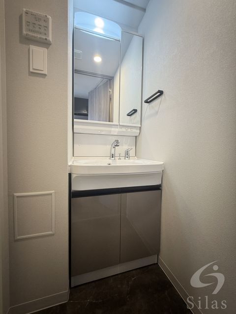 拡大写真:S-RESIDENCE堺湊駅前azure 7階706の内観