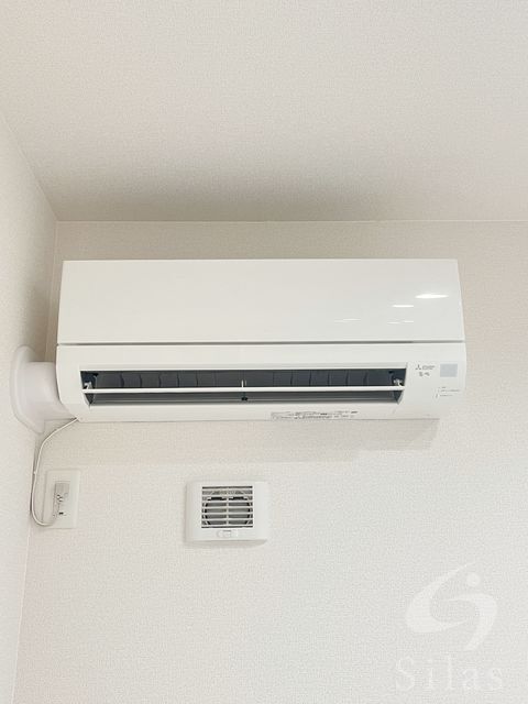 拡大写真:トリシア千躰 1階101の内観