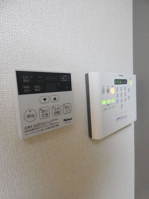 拡大写真:D-room y 2階206の内観